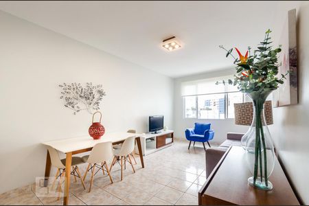 Sala de apartamento para alugar com 1 quarto, 50m² em Boqueirão, Santos