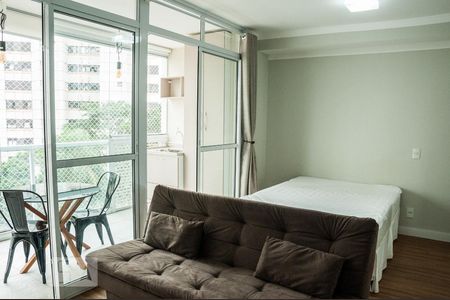 Studio de kitnet/studio para alugar com 1 quarto, 35m² em Real Parque, São Paulo