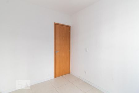 Quarto 1 de apartamento para alugar com 2 quartos, 58m² em Protásio Alves, Porto Alegre