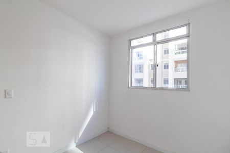 Quarto 1 de apartamento para alugar com 2 quartos, 58m² em Protásio Alves, Porto Alegre