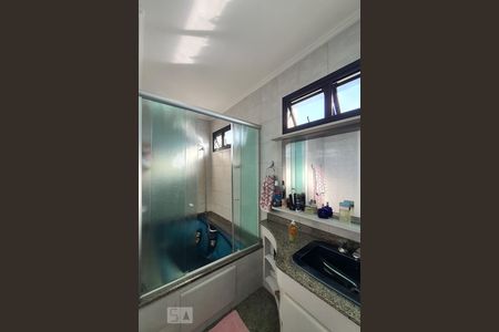 Banheiro da suíte de apartamento à venda com 4 quartos, 245m² em Ipiranga, São Paulo