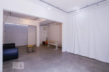 Sala de casa à venda com 4 quartos, 250m² em Barra Funda, São Paulo