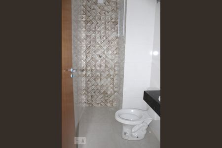 Banheiro de apartamento à venda com 2 quartos, 45m² em Jardim Panorama (zona Leste), São Paulo