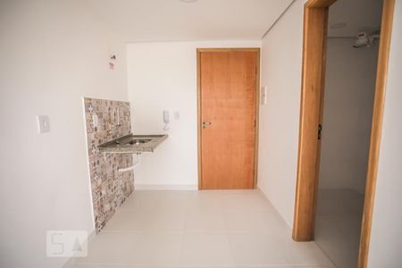 Cozinha de kitnet/studio para alugar com 1 quarto, 26m² em Parque Jabaquara, São Paulo