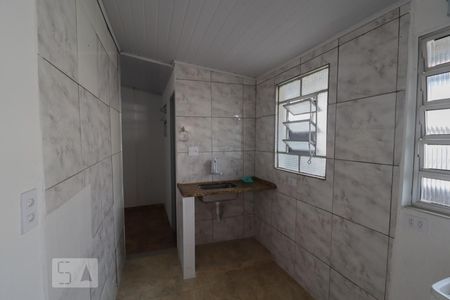 Cozinha de kitnet/studio para alugar com 1 quarto, 18m² em Jardim Flor do Campo, Guarulhos
