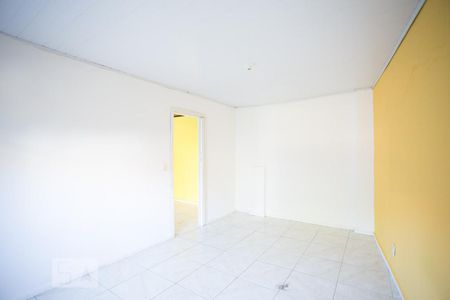 Quarto 2 de casa de condomínio para alugar com 2 quartos, 75m² em Medianeira, Porto Alegre