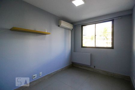 Quarto 1 de apartamento para alugar com 3 quartos, 89m² em Recreio dos Bandeirantes, Rio de Janeiro