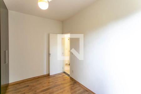 Quarto 1 de apartamento para alugar com 3 quartos, 68m² em Indaiá, Belo Horizonte