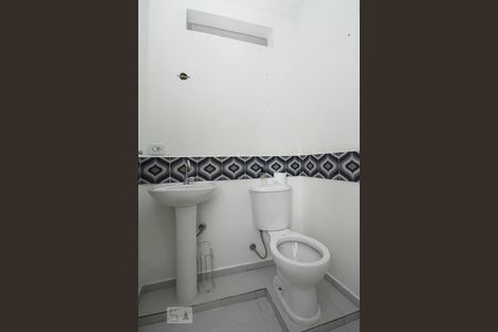 Lavabo de casa para alugar com 2 quartos, 75m² em Perdizes, São Paulo