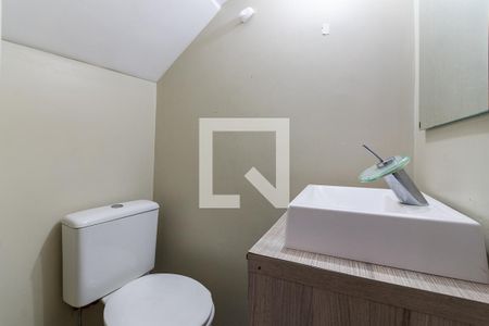 Lavabo  de casa de condomínio à venda com 2 quartos, 57m² em Vila Pierina, São Paulo