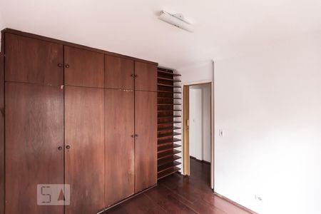 Quarto de apartamento à venda com 1 quarto, 50m² em Higienópolis, São Paulo