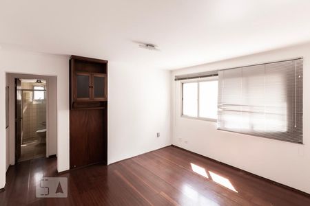 Sala de apartamento para alugar com 1 quarto, 50m² em Higienópolis, São Paulo