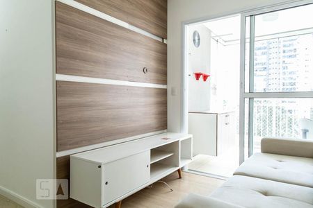 Sala de apartamento para alugar com 2 quartos, 57m² em Parque Reboucas, São Paulo