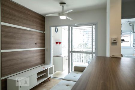 Sala de apartamento para alugar com 2 quartos, 57m² em Parque Reboucas, São Paulo