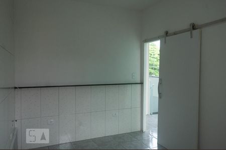 Quarto de casa para alugar com 2 quartos, 80m² em Vila Regente Feijó, São Paulo