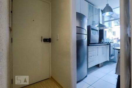 Entrada Cozinha de apartamento à venda com 3 quartos, 70m² em Saúde, São Paulo