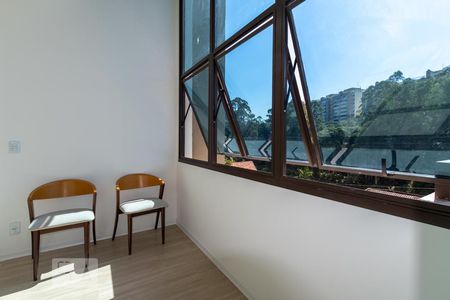 Sala de apartamento à venda com 1 quarto, 68m² em Paraíso do Morumbi, São Paulo