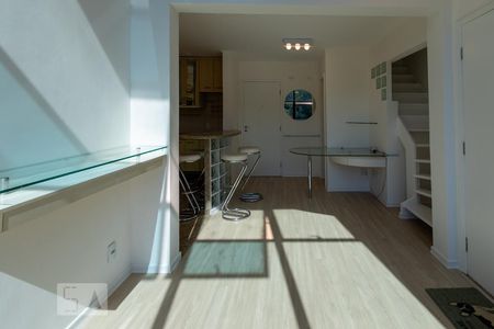 Sala de apartamento à venda com 1 quarto, 68m² em Paraíso do Morumbi, São Paulo