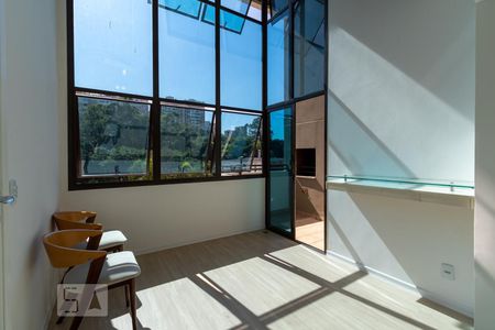 Sala de apartamento à venda com 1 quarto, 68m² em Paraíso do Morumbi, São Paulo