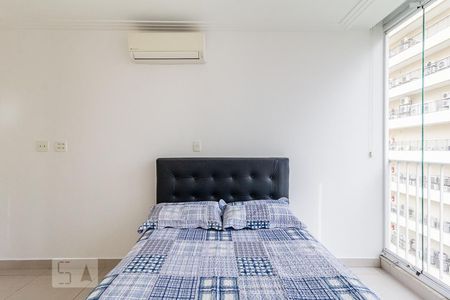 Suíte de apartamento para alugar com 2 quartos, 78m² em Moema, São Paulo