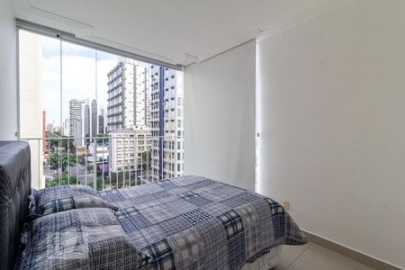 Suíte de apartamento para alugar com 2 quartos, 78m² em Moema, São Paulo