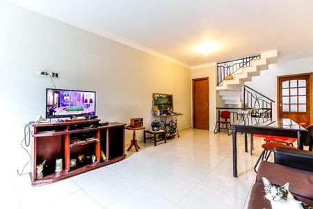 Sala de casa à venda com 3 quartos, 160m² em Vila Mazzei, São Paulo