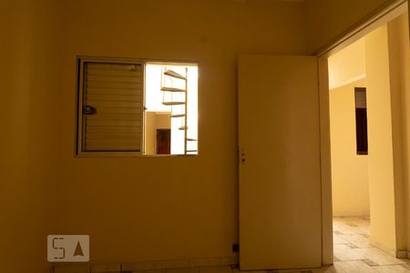 Quarto 1 de casa para alugar com 3 quartos, 80m² em Vila Zelina, São Paulo