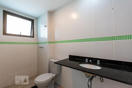 Banheiro da Suite de apartamento à venda com 2 quartos, 90m² em Charitas, Niterói