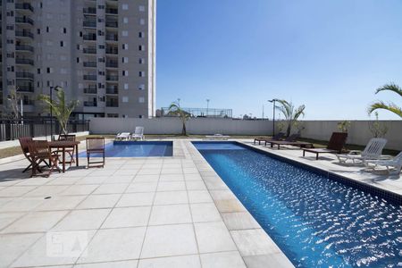 Apartamento à venda com 97m², 3 quartos e 1 vaga Apartamento à venda com 97m², 3 quartos e 1 vagaÁrea comum - Piscina