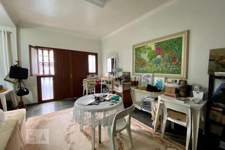 sala de casa para alugar com 3 quartos, 270m² em Perdizes, São Paulo