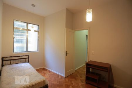 Quarto 2 de apartamento para alugar com 2 quartos, 74m² em Copacabana, Rio de Janeiro