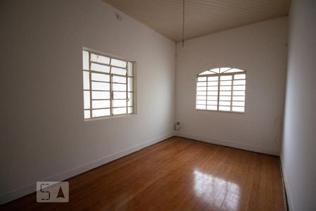 Sala de casa à venda com 3 quartos, 121m² em Centro, Jundiaí