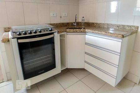 Apartamento à venda com 54m², 2 quartos e 1 vaga Apartamento à venda com 54m², 2 quartos e 1 vagaCozinha