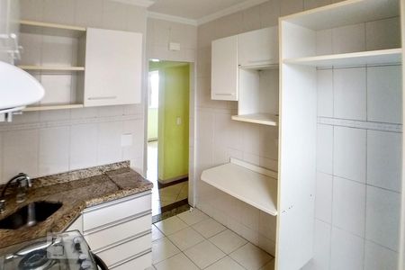 Apartamento à venda com 54m², 2 quartos e 1 vaga Apartamento à venda com 54m², 2 quartos e 1 vagaCozinha