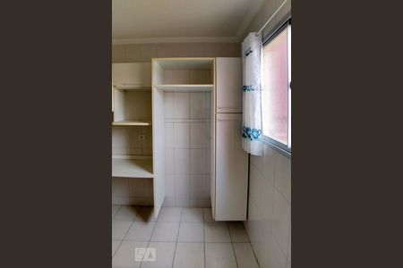 Apartamento à venda com 54m², 2 quartos e 1 vaga Apartamento à venda com 54m², 2 quartos e 1 vagaCozinha