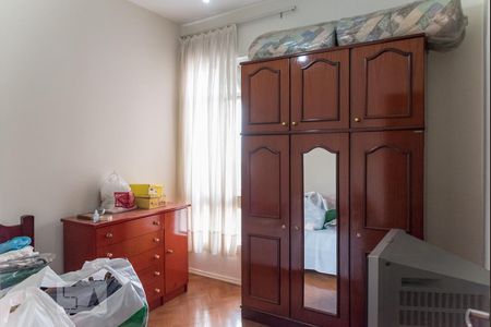 Quarto 1 de apartamento à venda com 2 quartos, 74m² em Tijuca, Rio de Janeiro