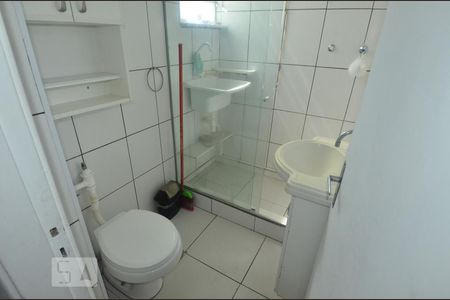 Banheiro  de apartamento à venda com 1 quarto, 24m² em Copacabana, Rio de Janeiro