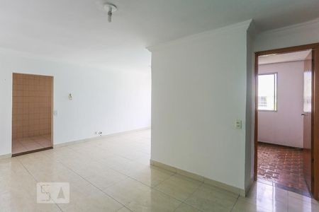 Sala de Estar de apartamento à venda com 3 quartos, 80m² em Cidade das Flores, Osasco