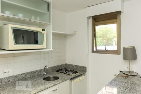 Cozinha de apartamento para alugar com 1 quarto, 50m² em Copacabana, Rio de Janeiro