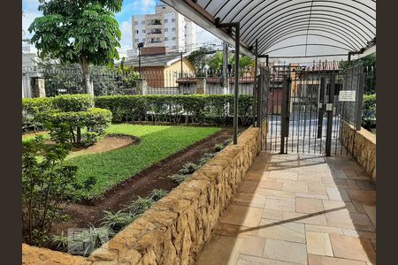 Fachada e portaria de apartamento à venda com 2 quartos, 60m² em Penha de França, São Paulo