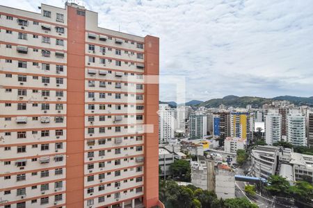 Sala de apartamento para alugar com 2 quartos, 60m² em Santa Rosa, Niterói