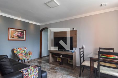 Sala de apartamento para alugar com 2 quartos, 60m² em Santa Rosa, Niterói