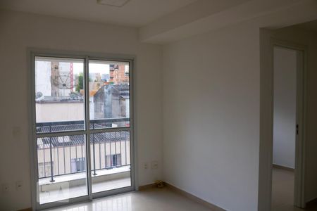 Sala de apartamento para alugar com 2 quartos, 48m² em Liberdade, São Paulo