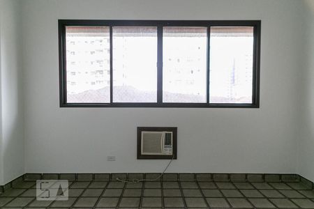Sala de apartamento para alugar com 4 quartos, 273m² em Macuco, Santos