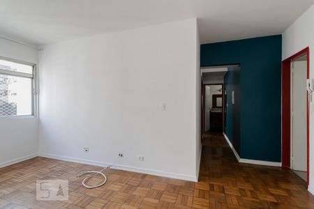 Sala de apartamento para alugar com 3 quartos, 82m² em Vila Mariana, São Paulo