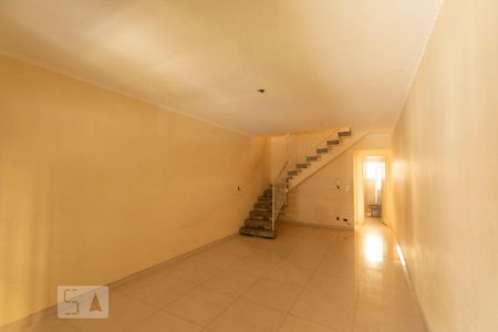 Sala de casa à venda com 2 quartos, 98m² em Vila Rio Branco, São Paulo