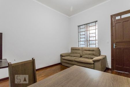 Sala de casa para alugar com 2 quartos, 90m² em Vila Industrial, Mogi das Cruzes