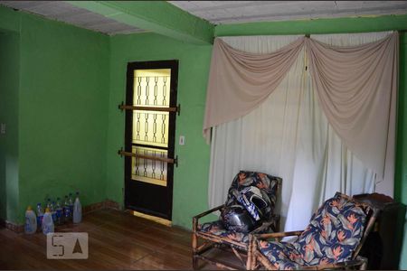 Sala de casa para alugar com 3 quartos, 200m² em Mathias Velho, Canoas