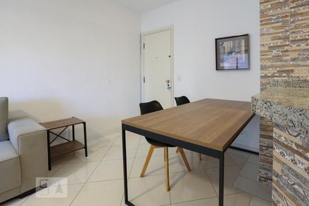Sala de apartamento para alugar com 1 quarto, 45m² em Jardim Paulistano, São Paulo