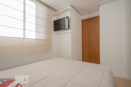 Quarto 1 de apartamento para alugar com 2 quartos, 45m² em Alto Petrópolis, Porto Alegre